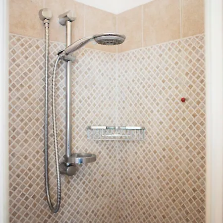 Alojamento de Acomodação e Pequeno-almoço A'luara